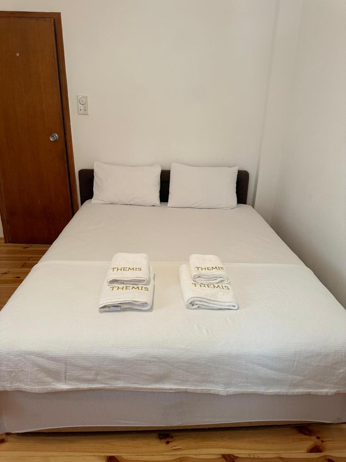 Themis Apart Hotel Котор Экстерьер фото