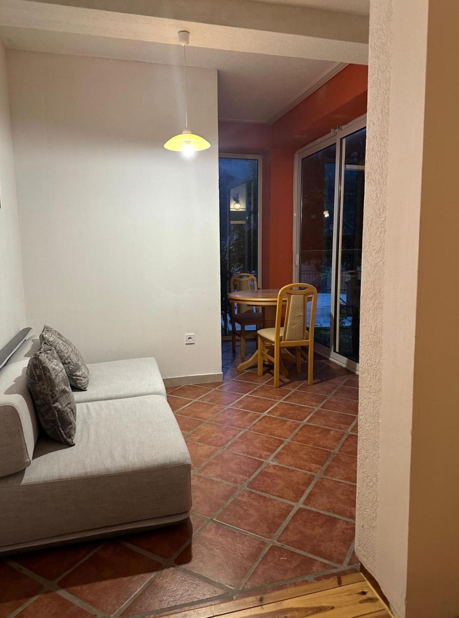 Themis Apart Hotel Котор Экстерьер фото